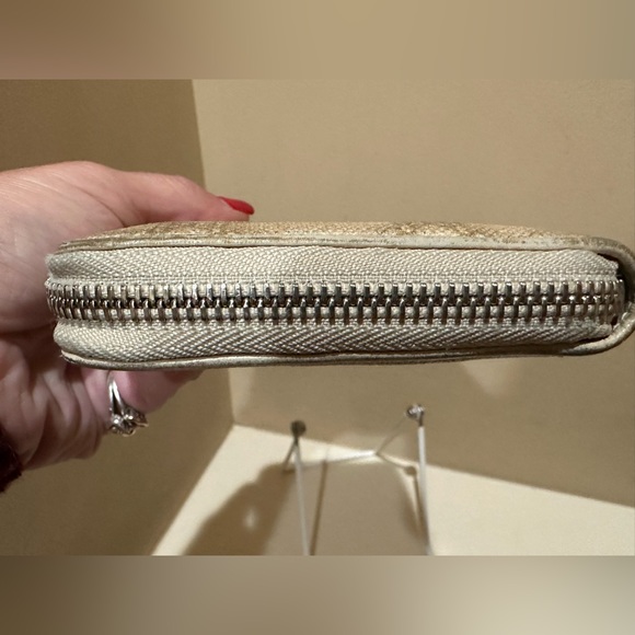 Vintage Christian Dior Long Zip Crosshatch Wallet - Picture 5 of 16